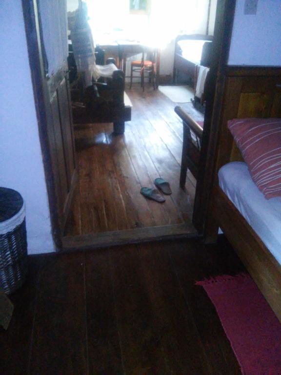 Rural Tourism Family Ravlic Guest House Muzilovcica Exterior photo